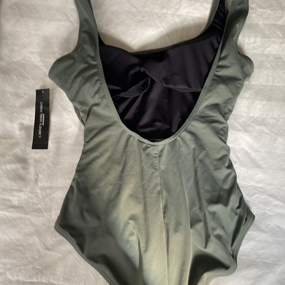 Carmen Marc valvo swimwear. Palm green one piece with low back. Size 8 - Picture 3 of 4